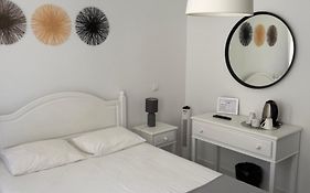 Casa De Hospedes D. Maria Parreirinha